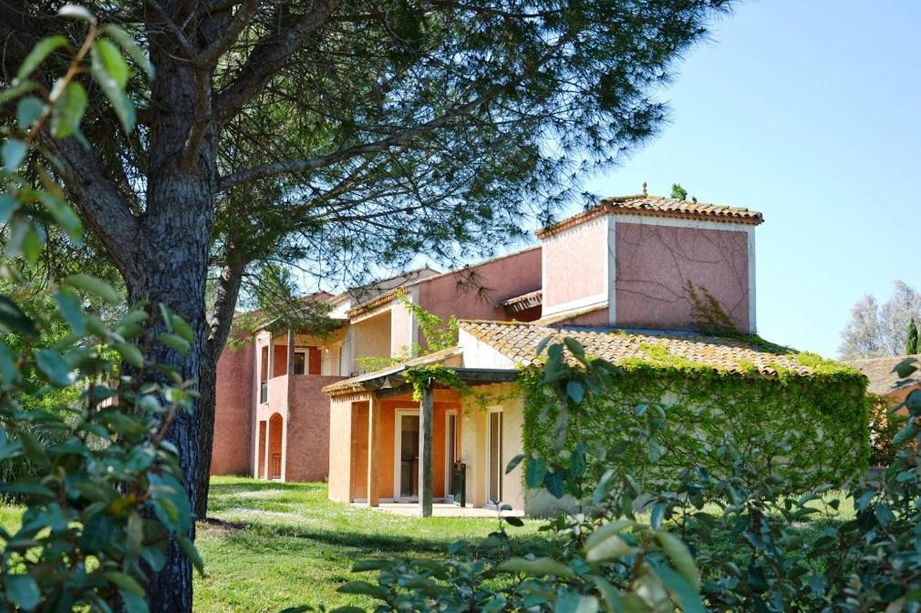 Sowell Residences Les Hameaux De Camargue Arles Exterior foto